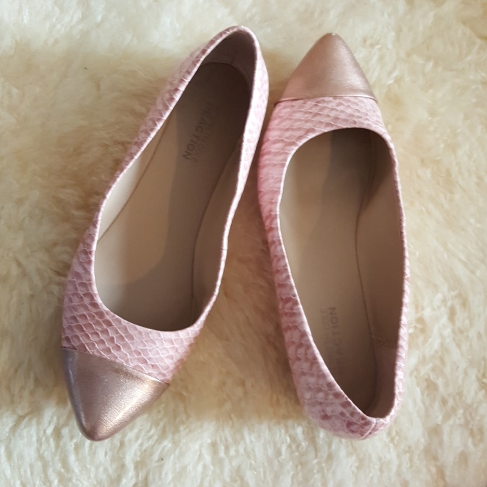 Kenneth Cole Reaction ballet flats